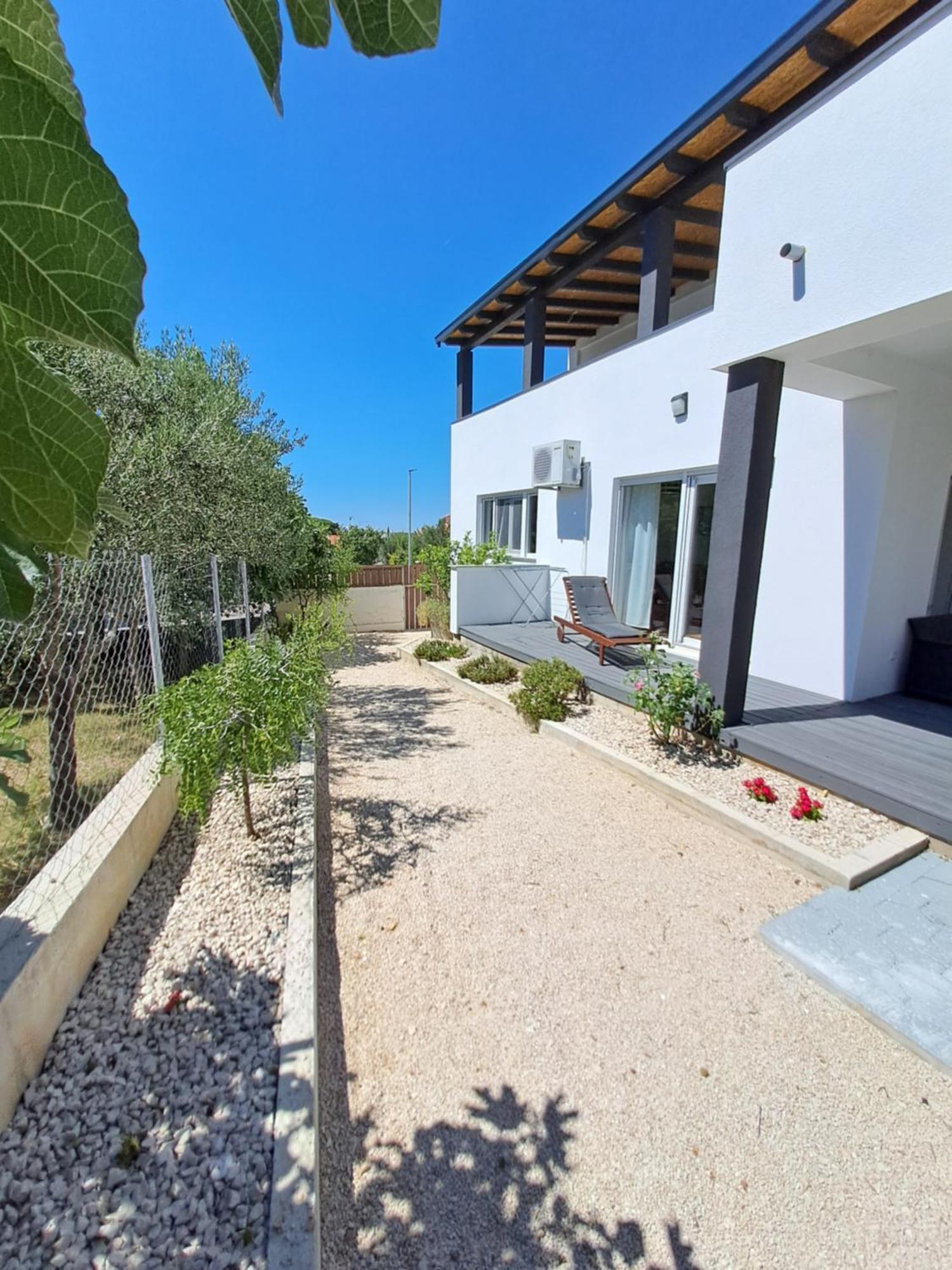 Holiday House Meri Pakostane Ngoại thất bức ảnh